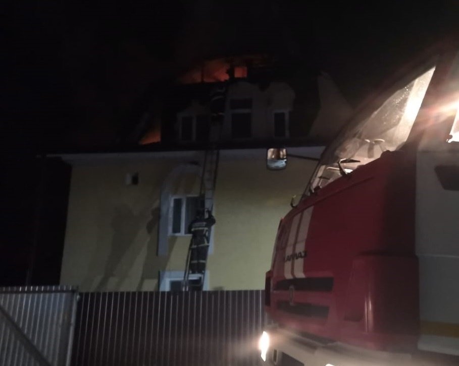 Пожар в жилом доме в городском округе Серебряные Пруды